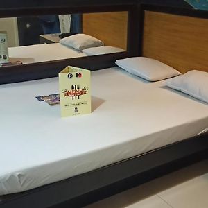 Harts Hotel-Quezon City